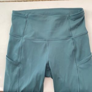 Fast and Free tight 25”